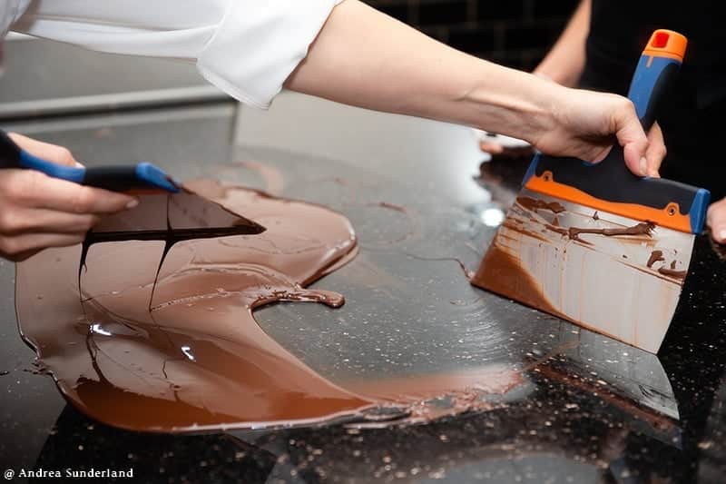 Atelier DIY Chocolat Paris - Création artisanale de Chocolats d'exception